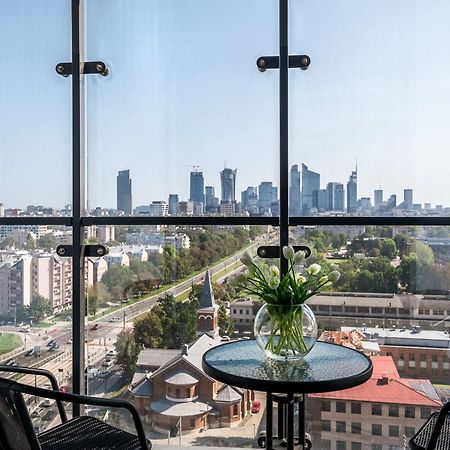 Wola Tower Deluxe Separate Bedroom With Free Garage - By Perfect Apart Βαρσοβία Εξωτερικό φωτογραφία