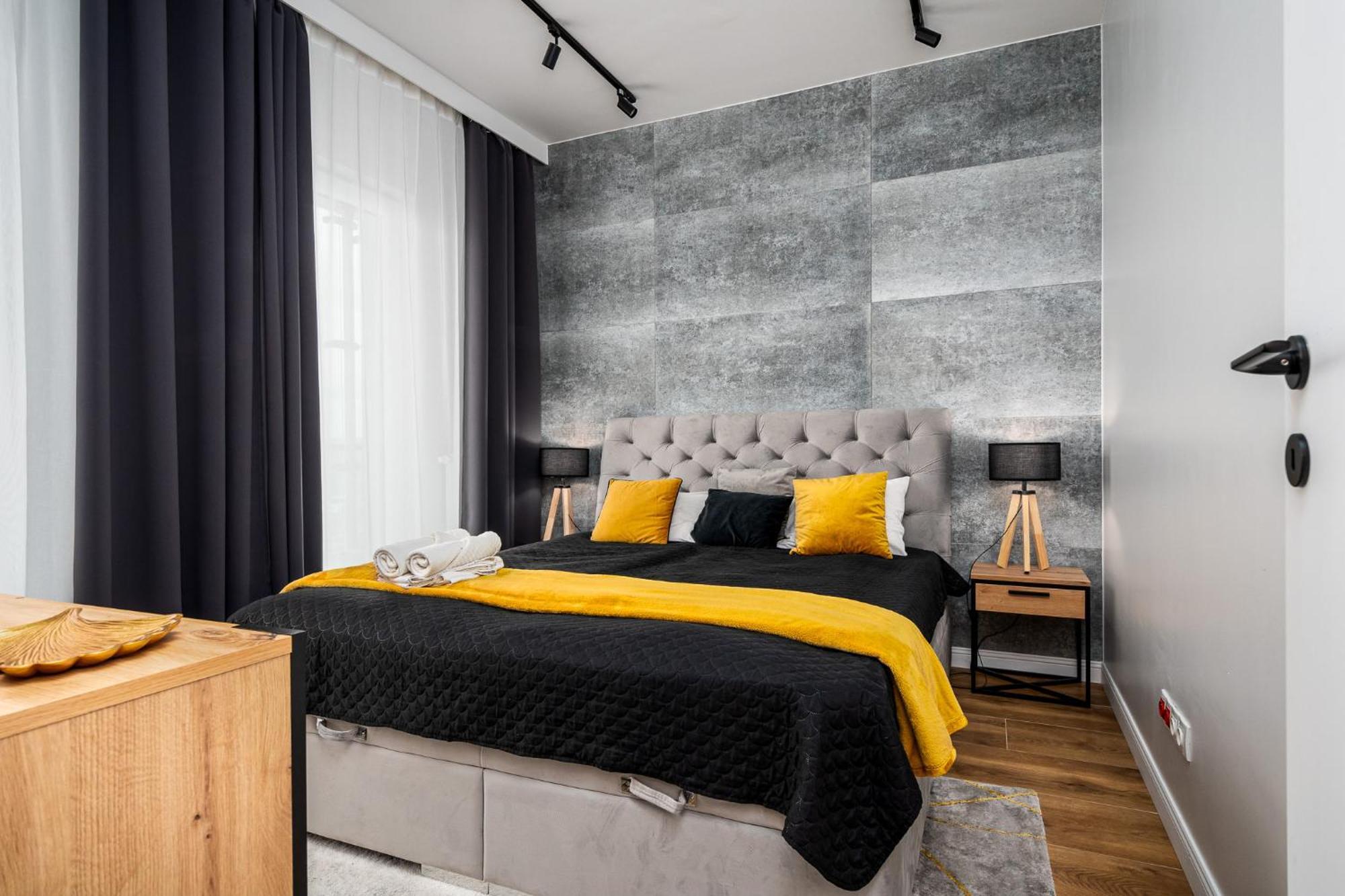 Wola Tower Deluxe Separate Bedroom With Free Garage - By Perfect Apart Βαρσοβία Εξωτερικό φωτογραφία